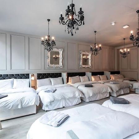 ליברפול The V.I.P Suite - Sleeps 24! Best For Large Groups מראה חיצוני תמונה
