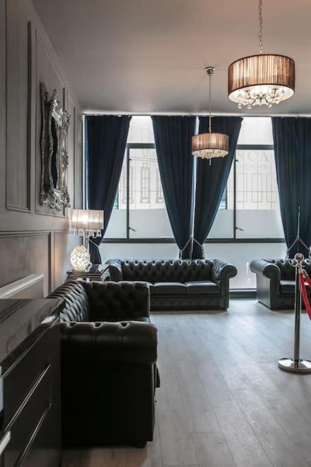 ליברפול The V.I.P Suite - Sleeps 24! Best For Large Groups מראה חיצוני תמונה