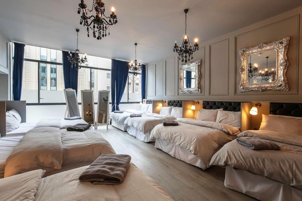 ליברפול The V.I.P Suite - Sleeps 24! Best For Large Groups מראה חיצוני תמונה