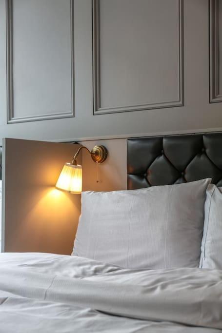 ליברפול The V.I.P Suite - Sleeps 24! Best For Large Groups מראה חיצוני תמונה